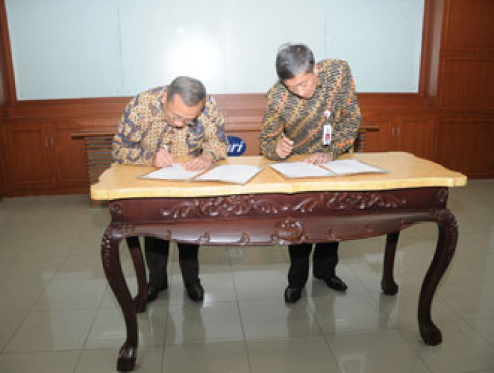 ANRI DAN BKN TANDATANGANI PERATURAN BERSAMA PEDOMAN RETENSI ARSIP KEPEGAWAIAN PNS DAN PEJABAT NEGARA